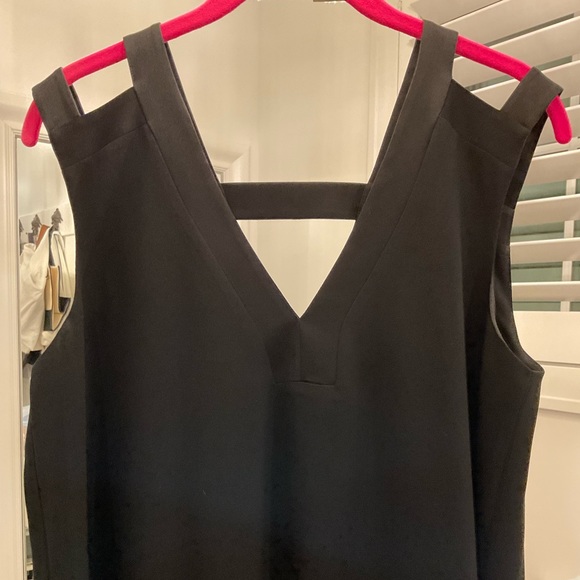 BCBGMaxAzria LAUREL CUTOUT TANK-NWOT - Picture 6 of 16